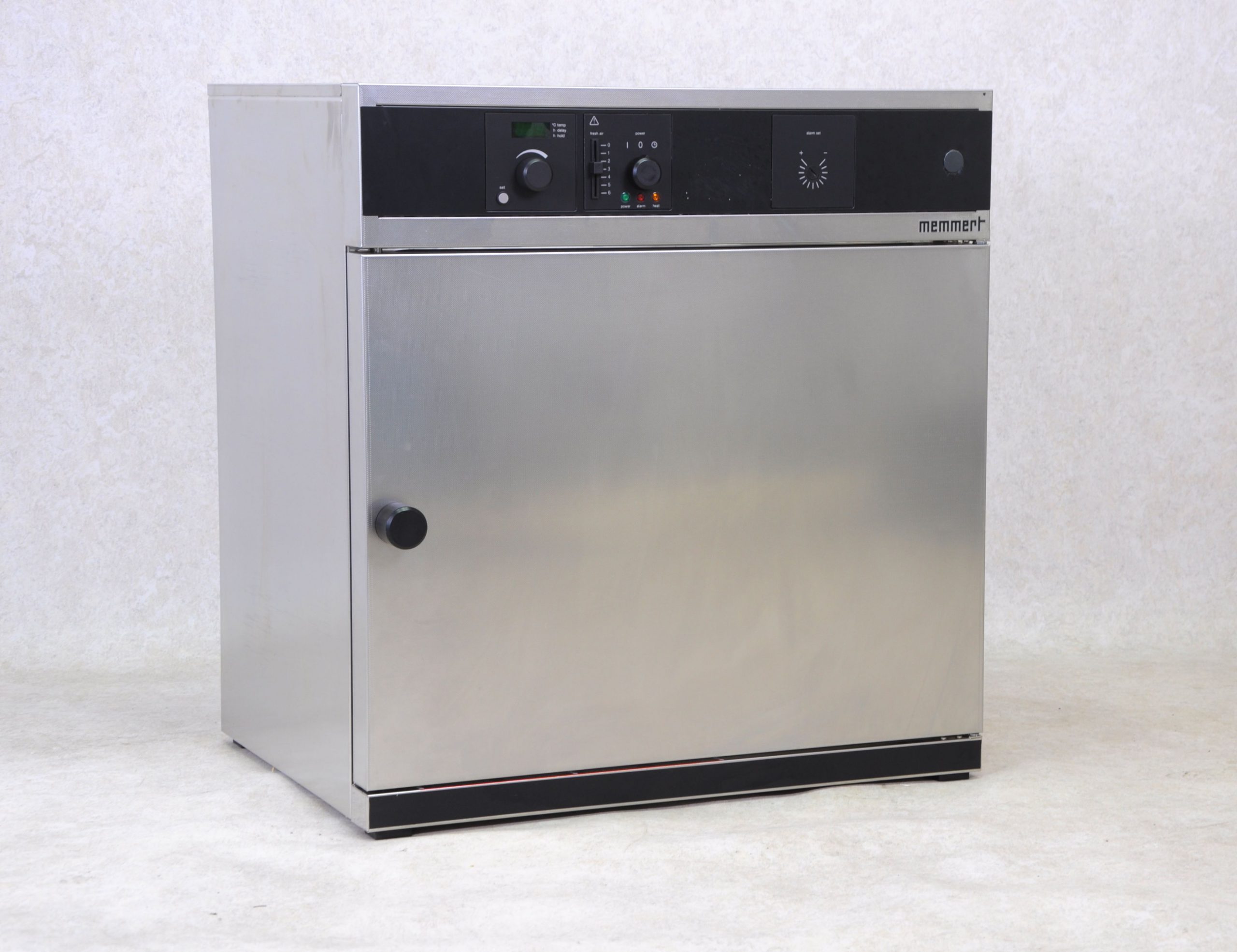 Memmert BE500 incubator - Gemini BV